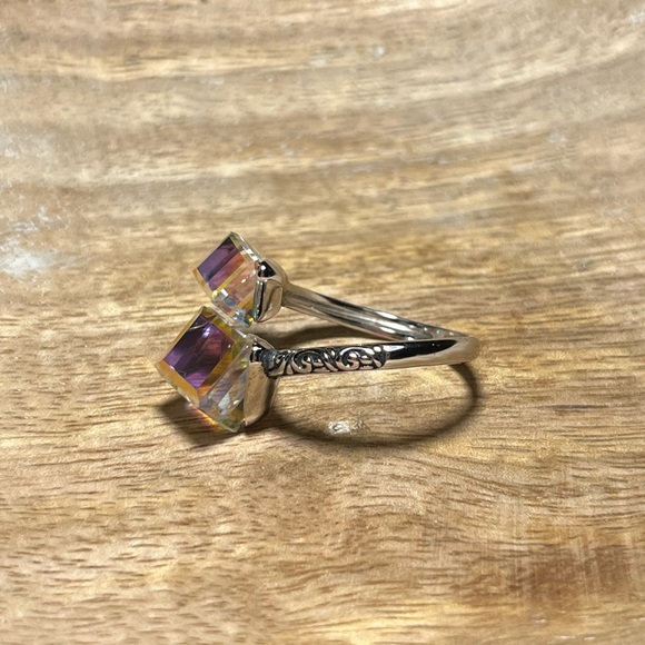 *SOLD* Iridescent Glass Crystal Cubes 925 Sterling Silver Bypass Ring - Picture 8 of 17